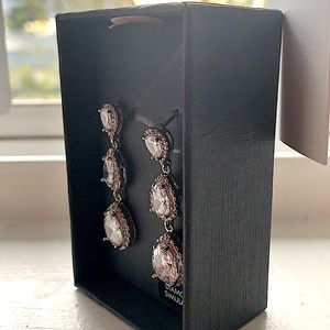 teardrop earrings